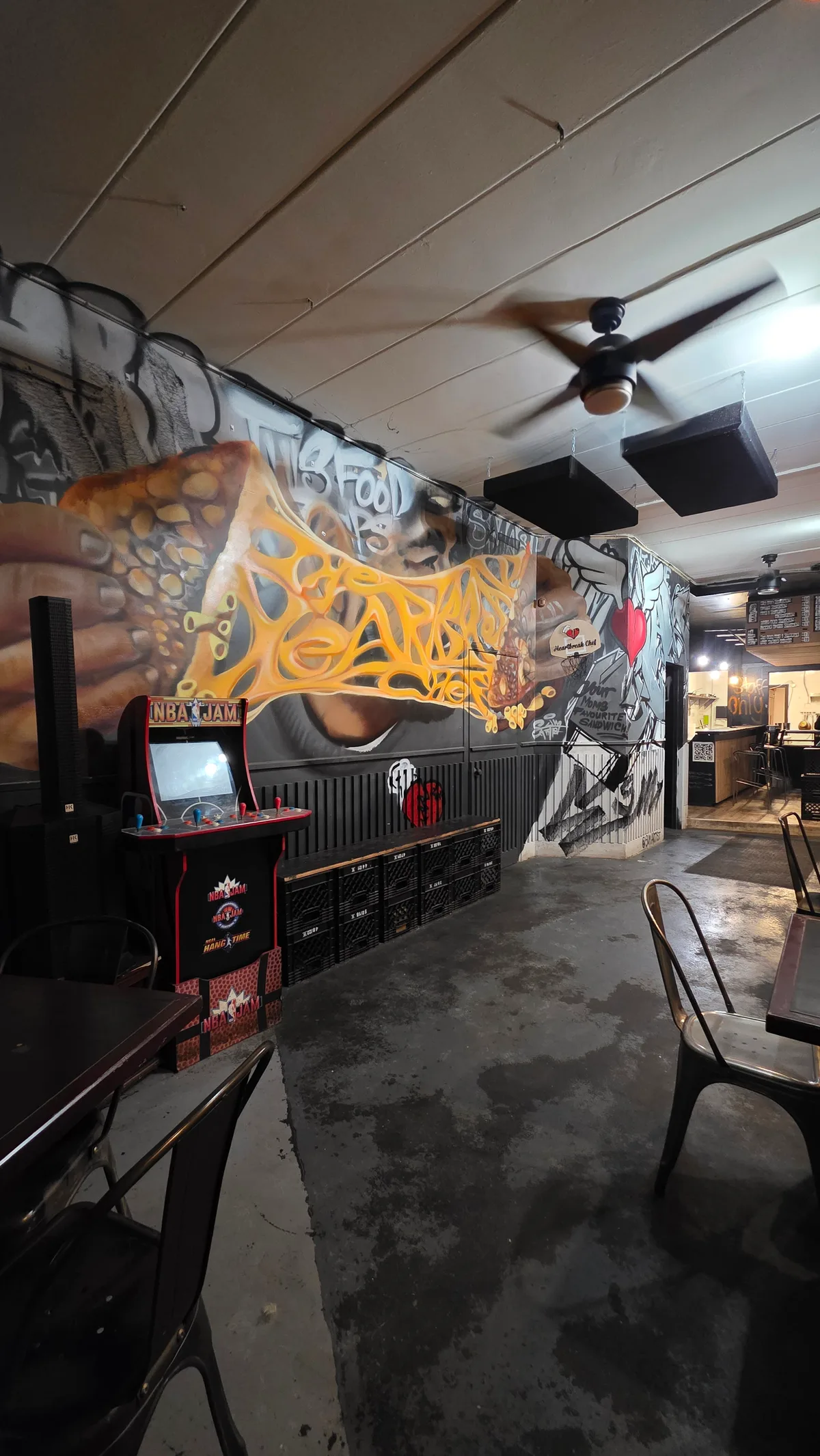 Versatile 1300 Sq Ft Event Space with Kitchen and Bar, 93 sqm, art exhibition, pop-up rental in Toronto, second interior view