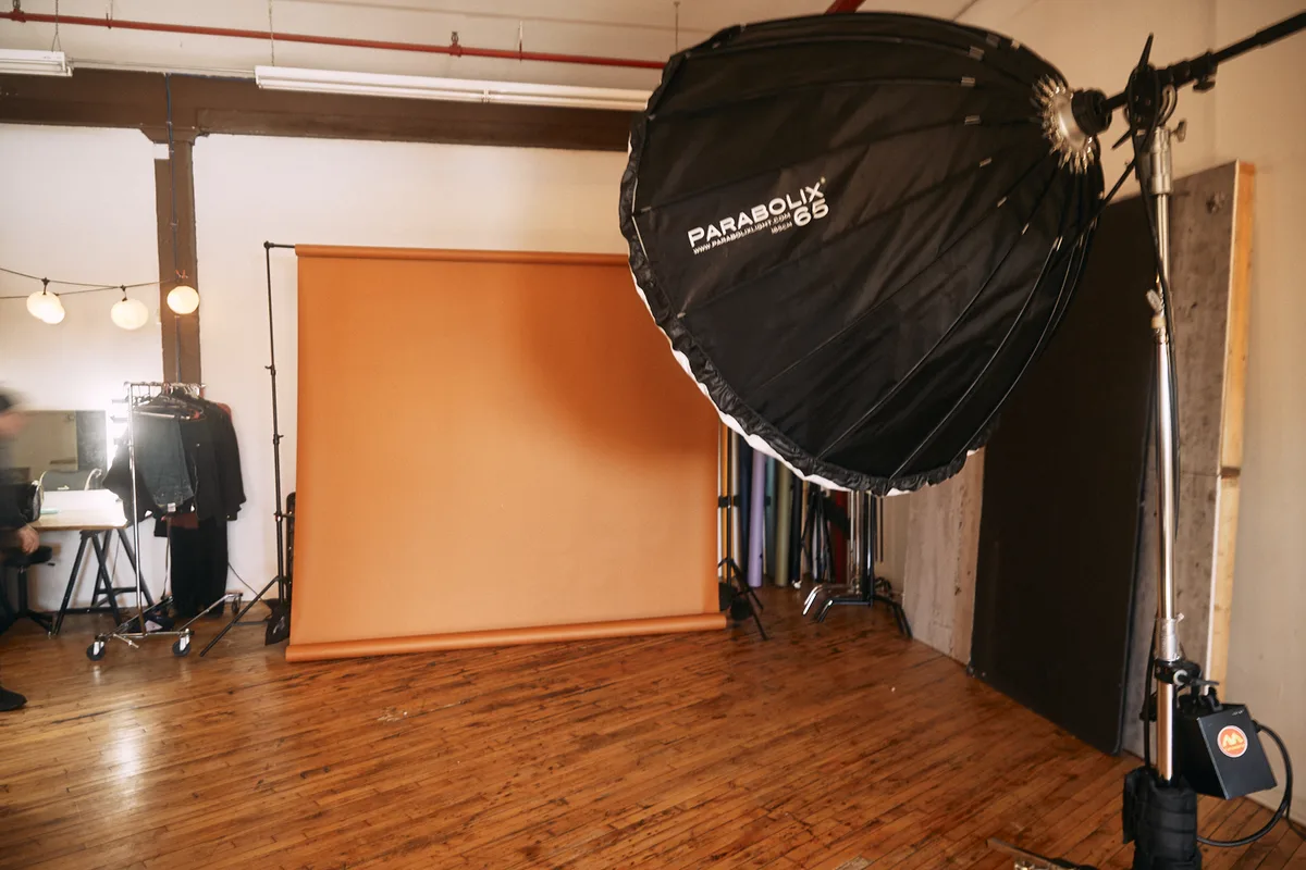 Versatile 1300 Square Foot Photo Studio for Creative Projects, 121 sqm, photo shoot, pop-up rental in Saint Paul, interior v…