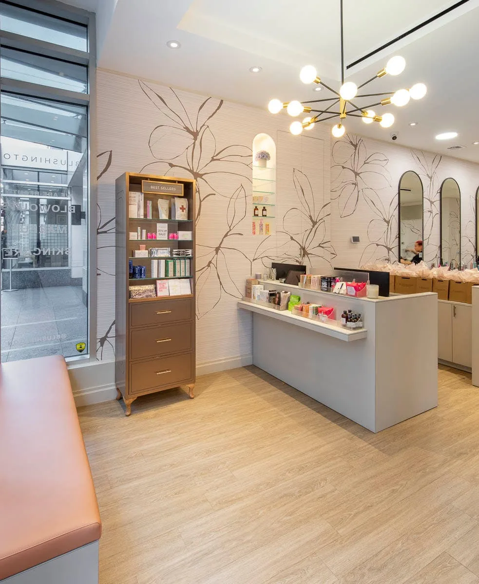 Versatile 139 sqm Salon Space on West 57th Street, New York — 2