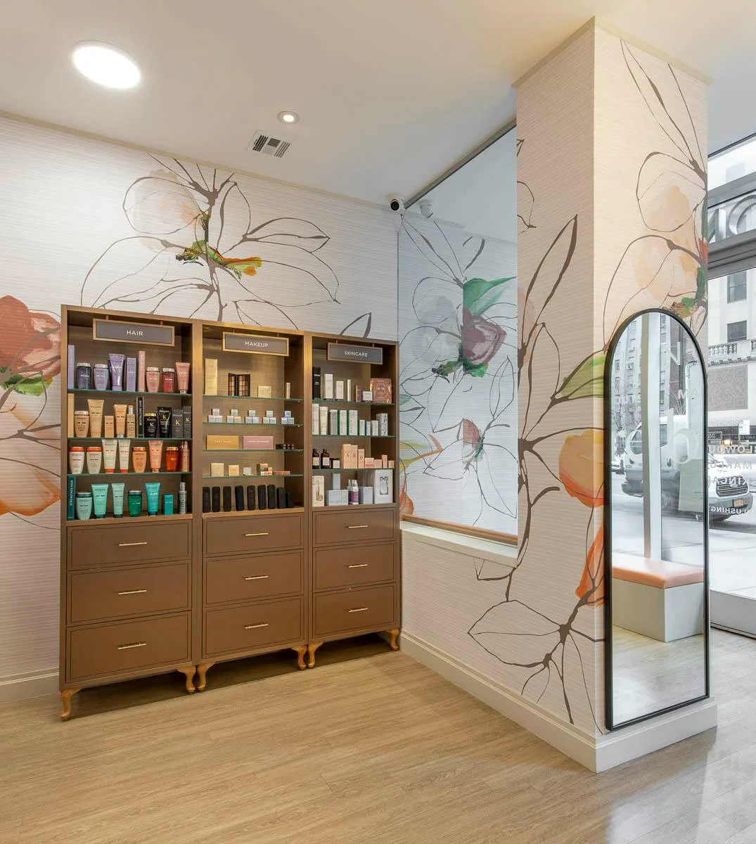 Versatile 139 sqm Salon Space on West 57th Street, New York — 4