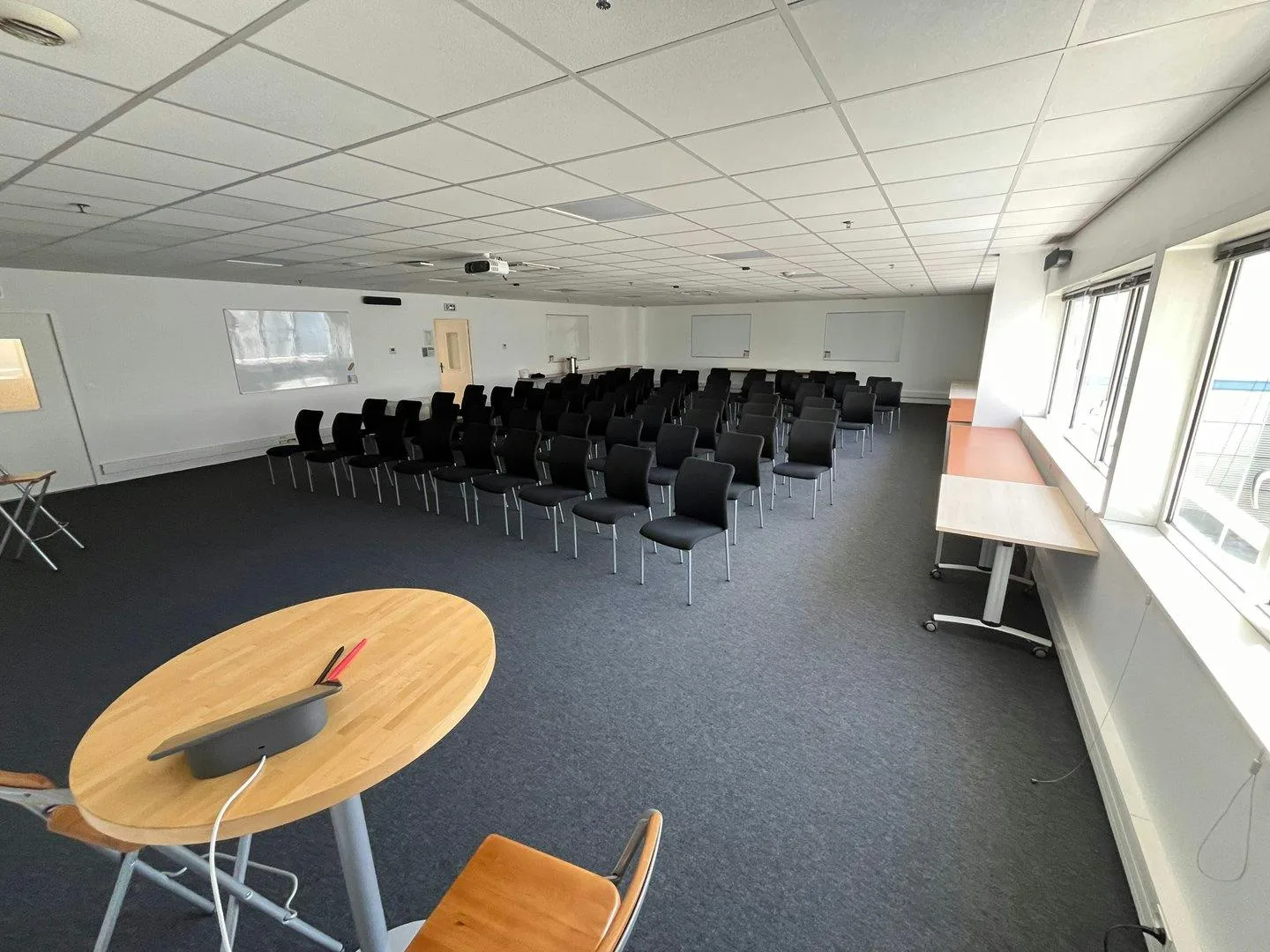 Versatile 145 sqm Event Space in Mérignac — 2