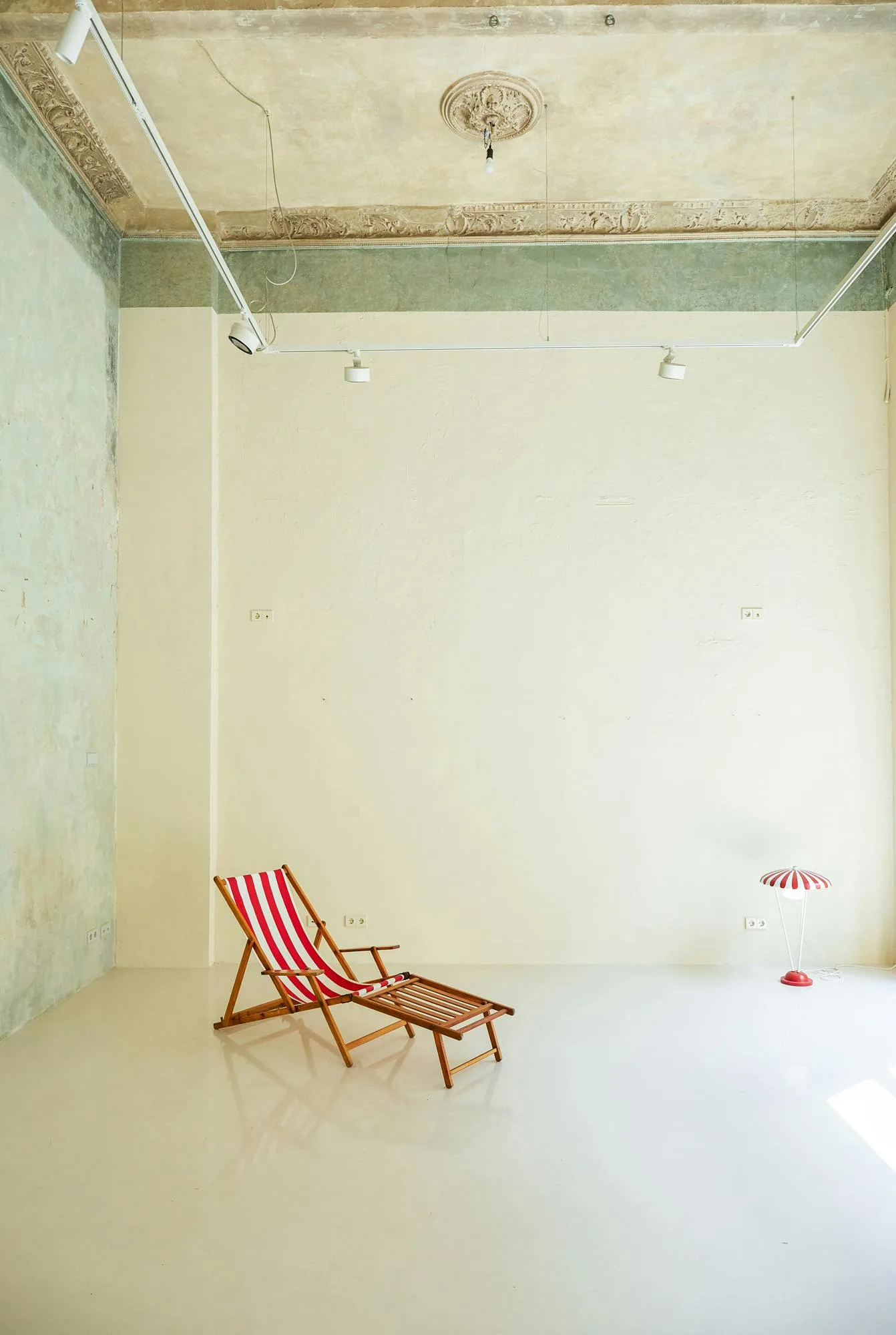 Versatile 145 sqm Gallery and Showroom in Berlin Kreuzberg — 2