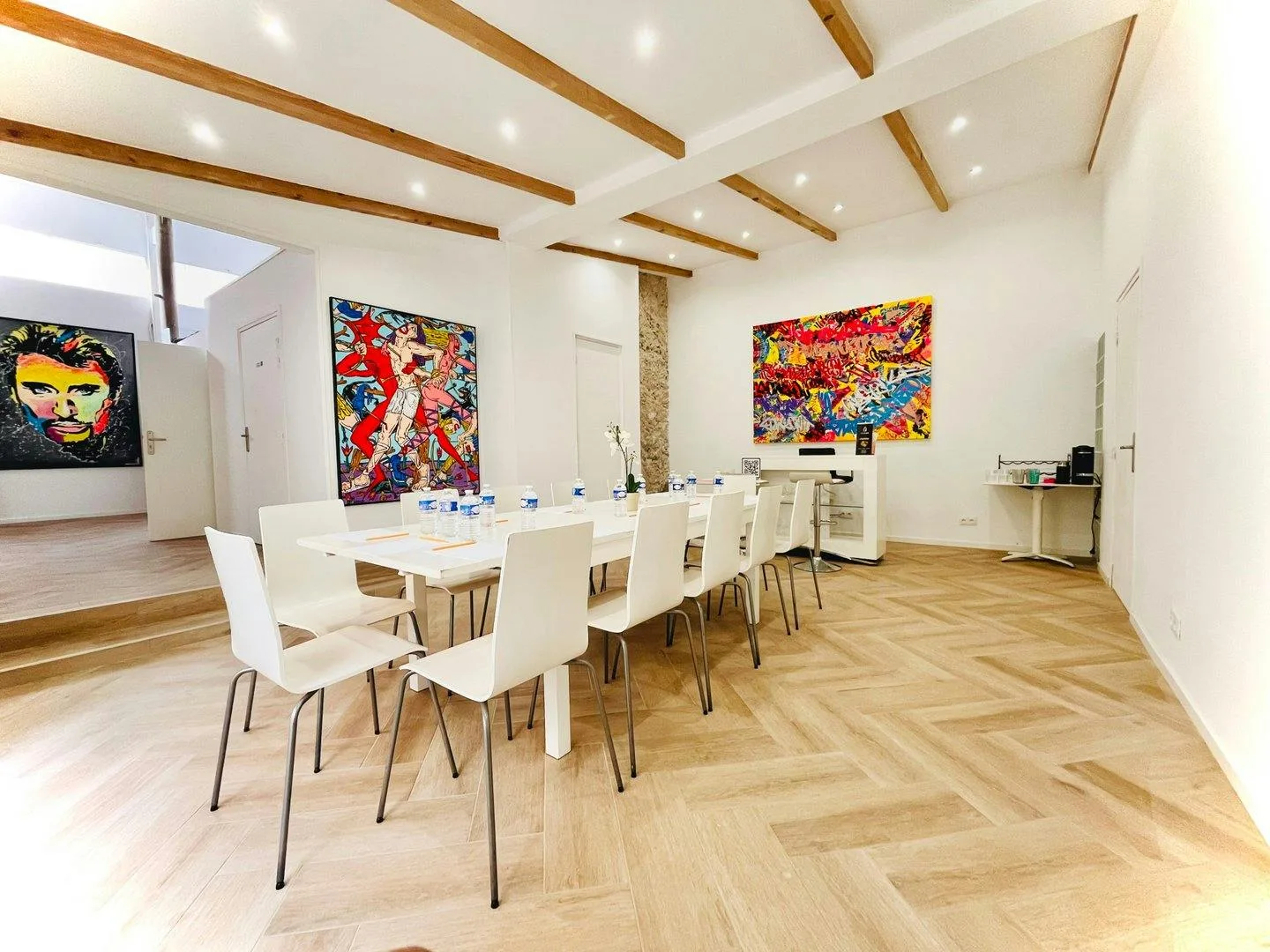 Versatile 150 sqm Event Space with Garden in Cannes — 4