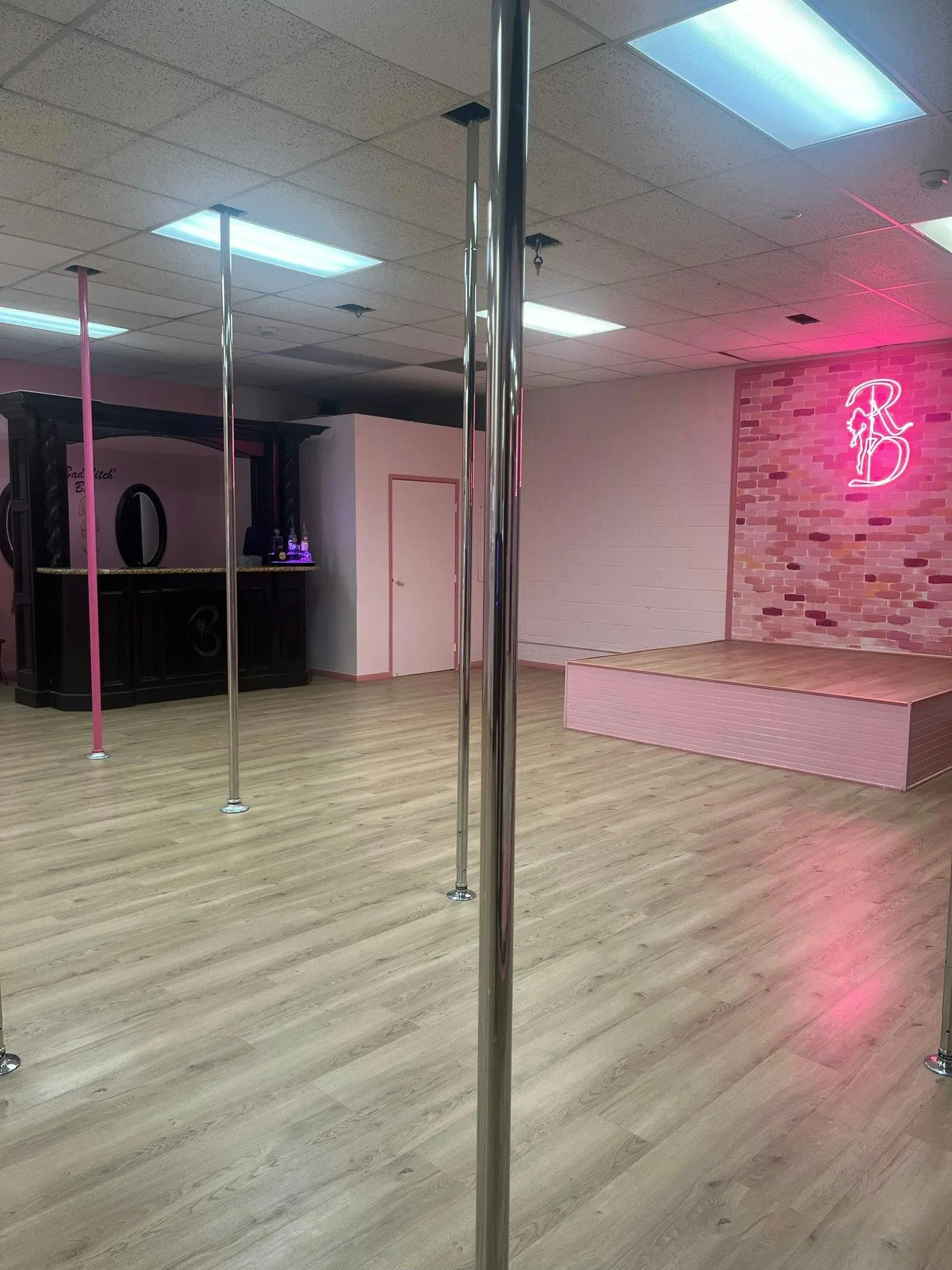 Versatile 167 sqm Event and Gallery Space in Inglewood — 3