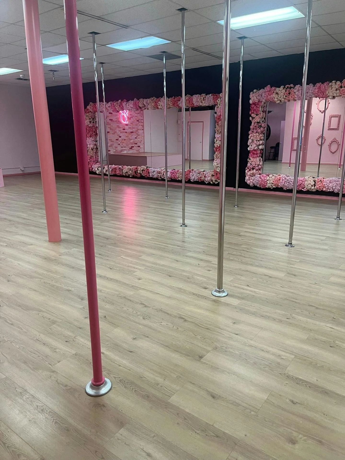 Versatile 167 sqm Event and Gallery Space in Inglewood — 5