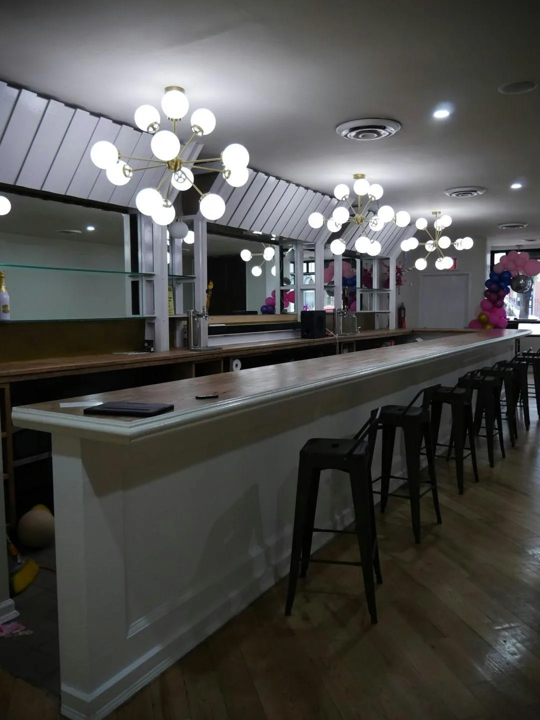 Versatile 177 sqm Event Space and Private Bar in Brooklyn — 3