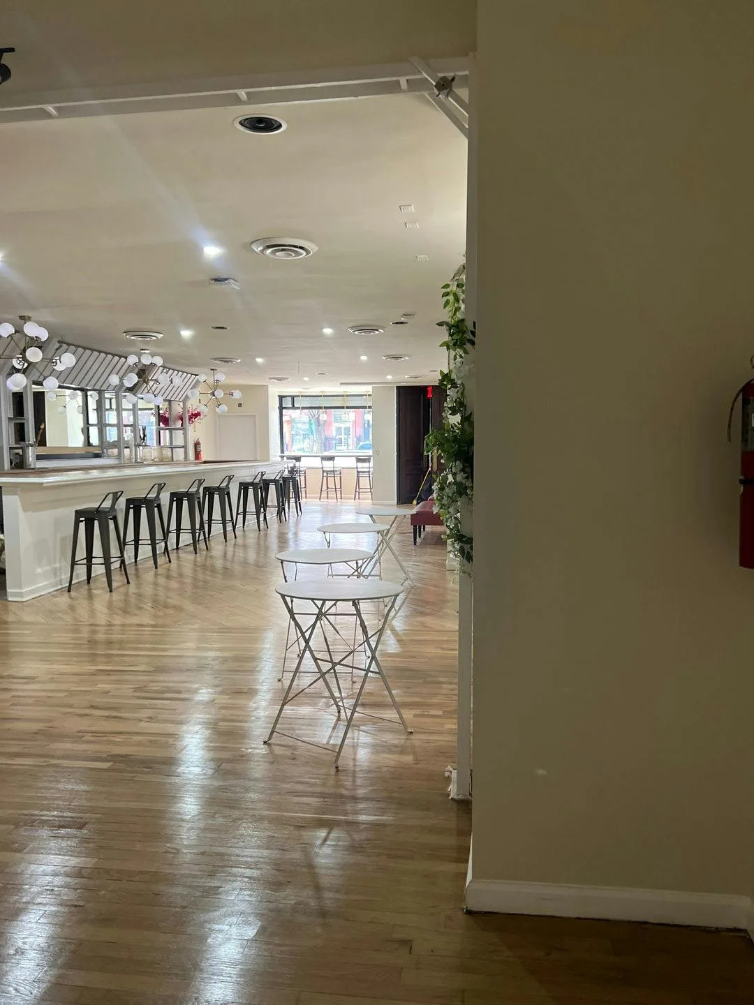 Versatile 177 sqm Event Space and Private Bar in Brooklyn — 5