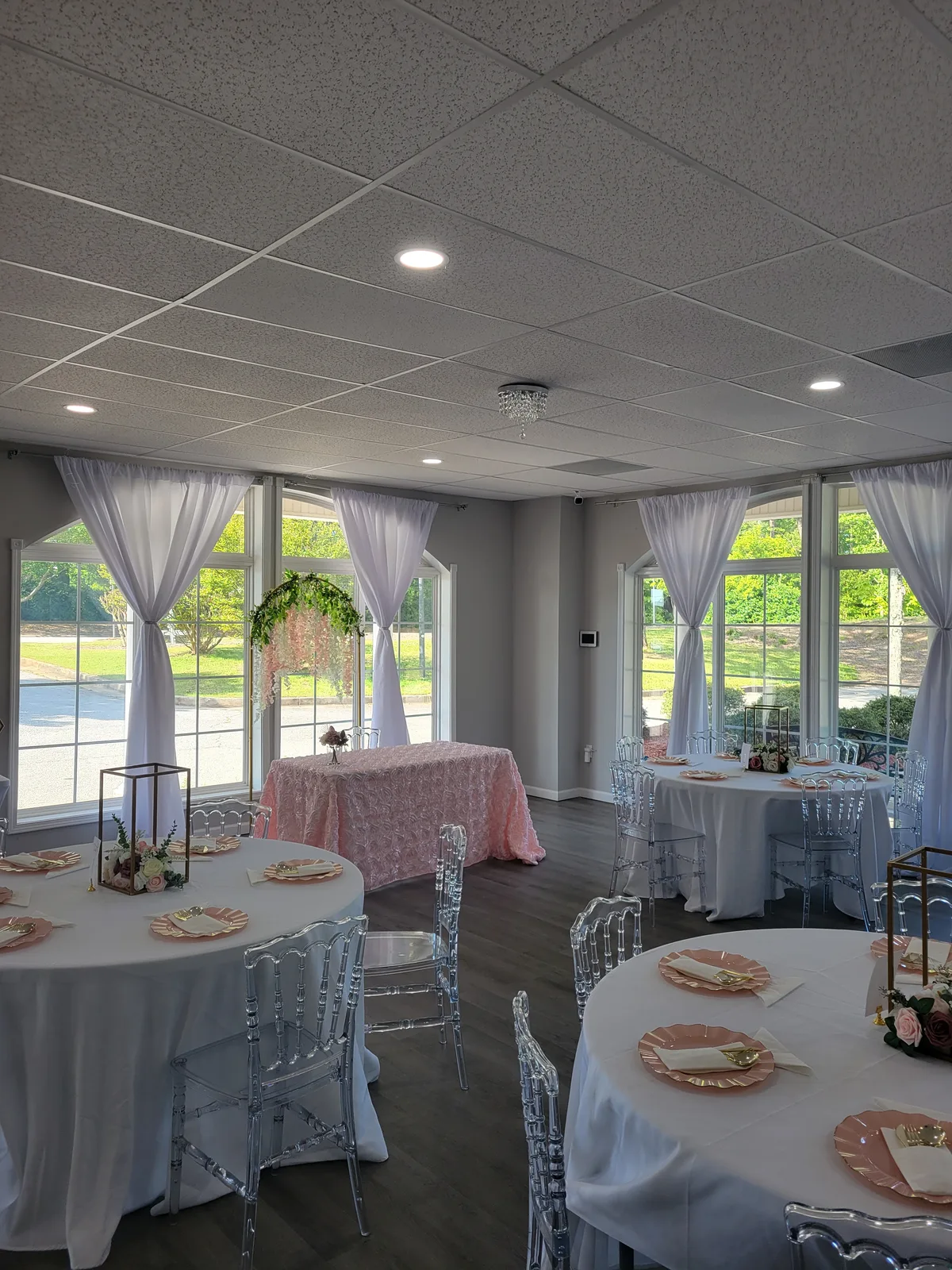 Versatile 2,000 Sq Ft Event Venue in Fayetteville, 186 sqm, private event, pop-up rental, interior view