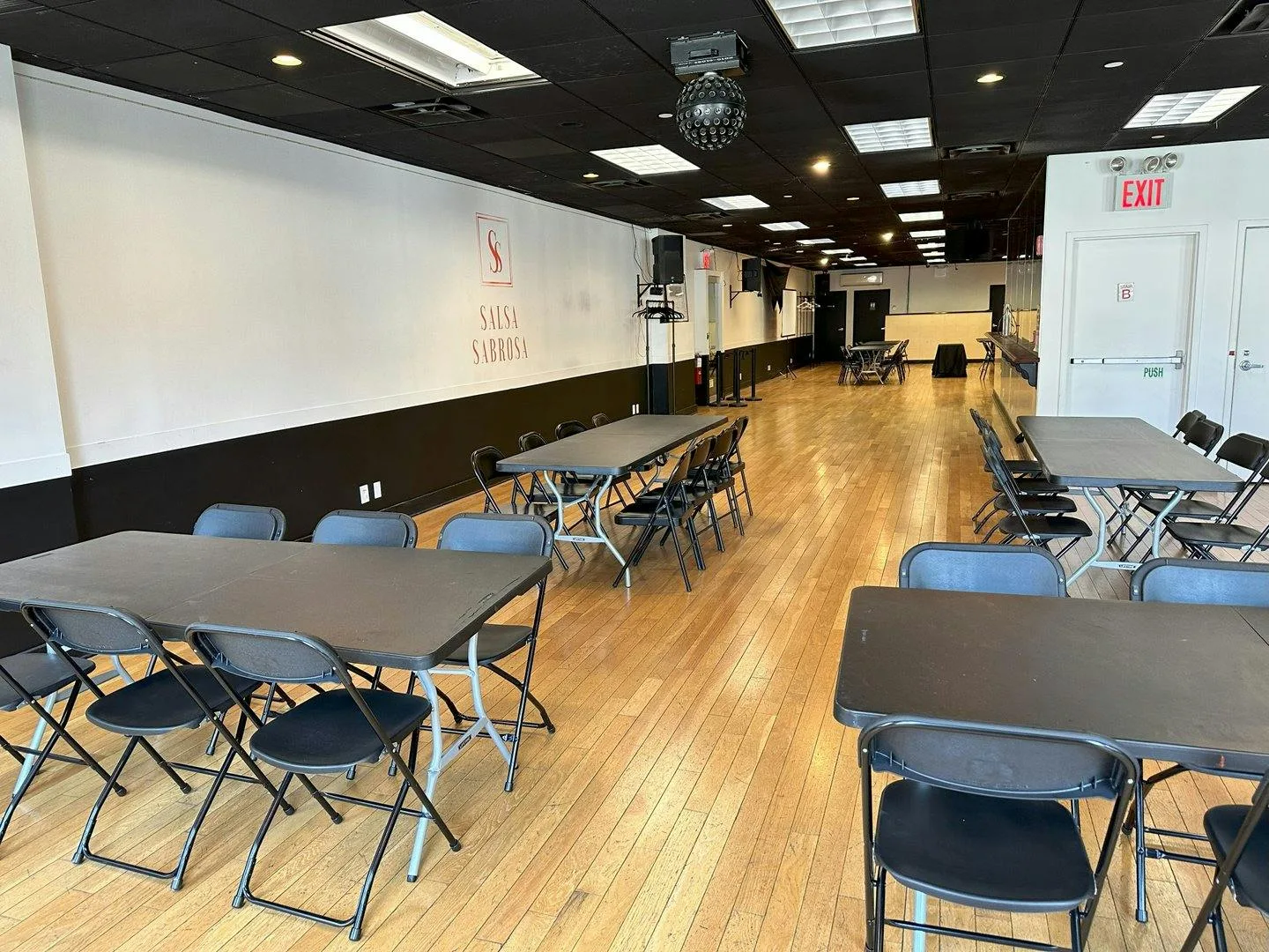 Versatile 2,200 Sq Ft Event and Meeting Venue in Manhattan — 5
