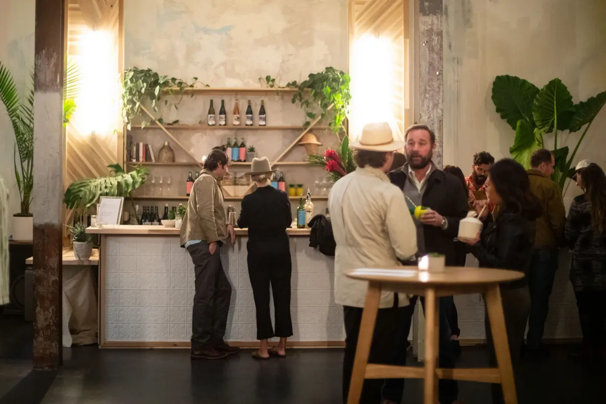 Versatile 2,500 sq ft Event Space with Bar, 232 sqm, corporate event, pop-up rental in San Francisco, interior view