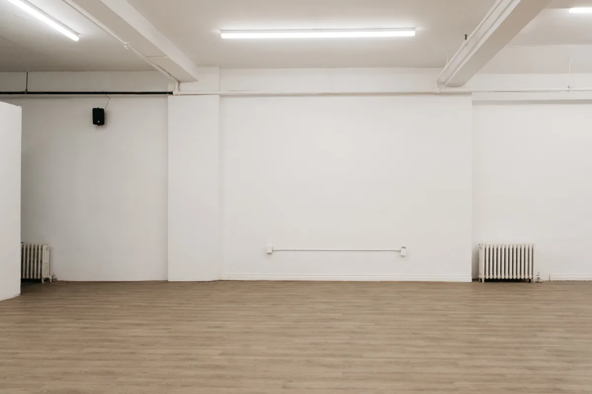 Versatile 2,500 Sq Ft Space for Events and Creative Projects, 232 sqm, pop up store in Toronto, additional interior view