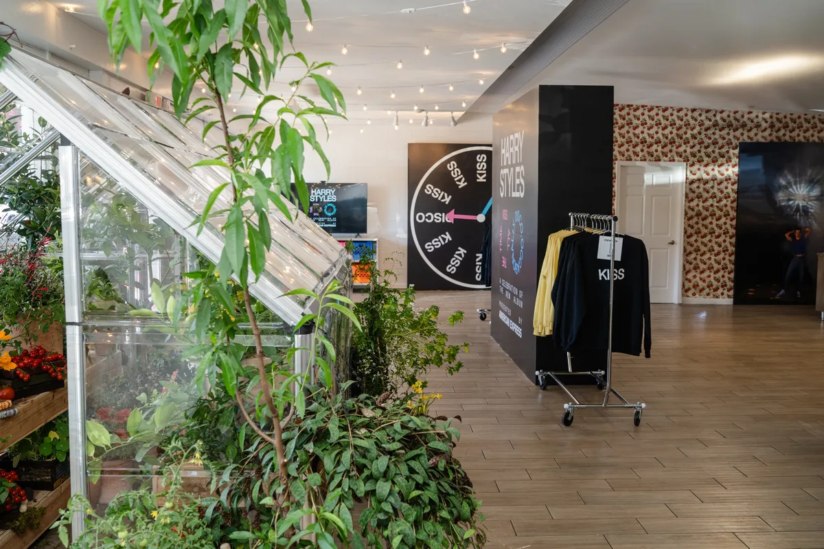 Versatile 2,700 sq. ft. Multi-Use Venue in Old Town Scottsdale, 204 sqm, pop up store, third interior view