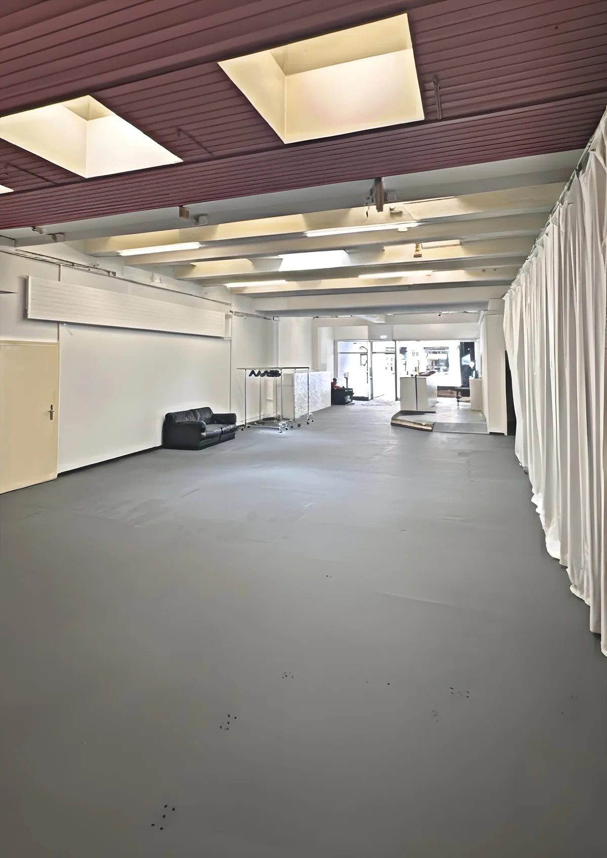 Versatile 200 m² Event Space in Basel's St. Johann District, pop up store, interior view