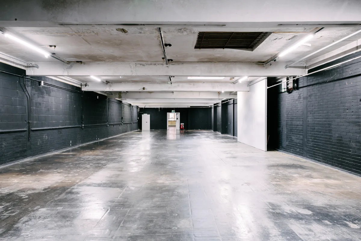 Versatile 24,000 sq ft Event Space for Creative Gatherings, 2323 sqm, pop up store in Greater London