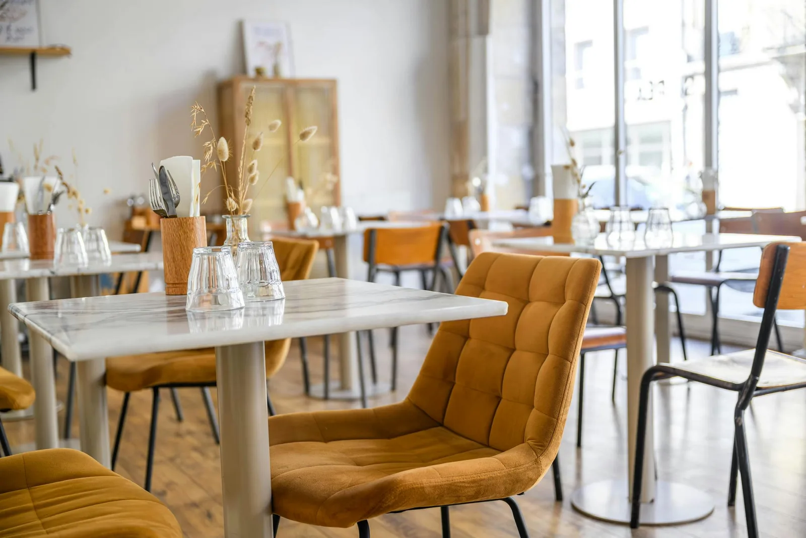 Versatile 25 sqm Pop-Up Space in Les Chartrons, Bordeaux — 4