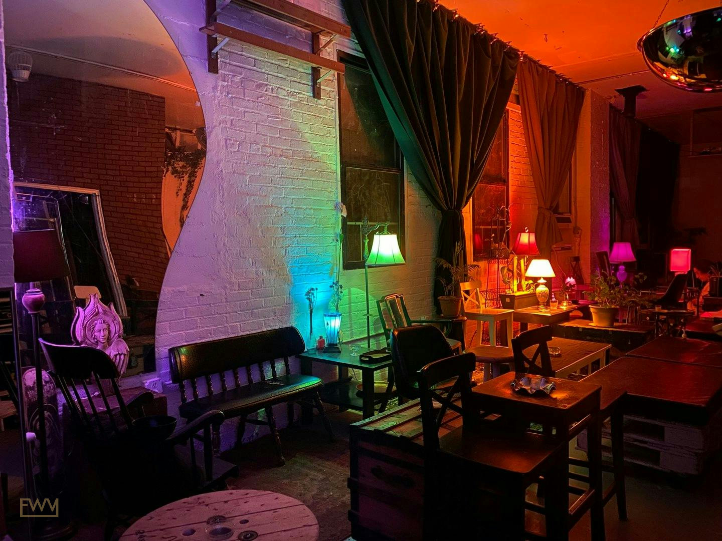 Versatile 2500 sqft Open Loft Studio in Bushwick, Brooklyn, 232 sqm, pop up store