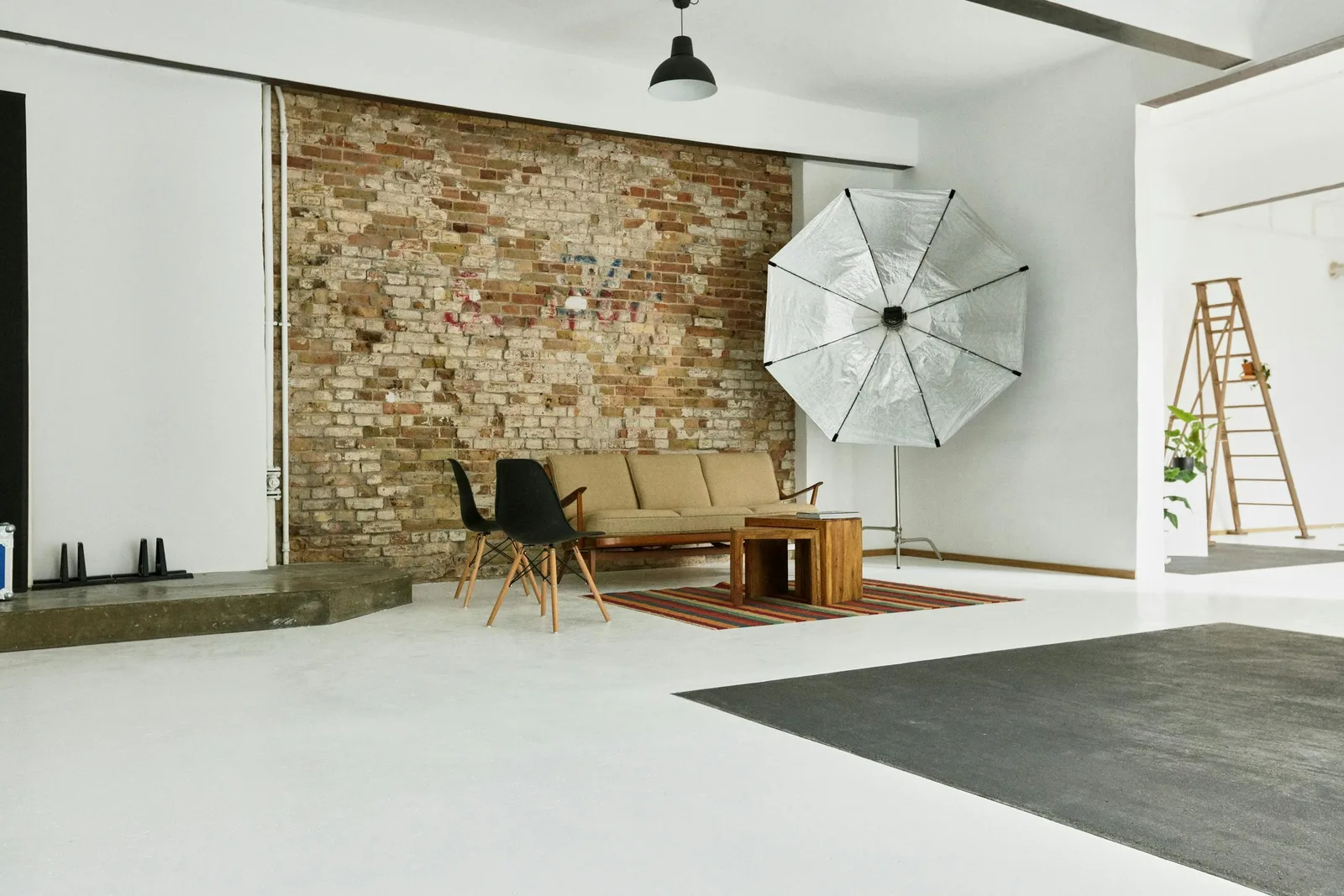 Versatile 265 sqm Commercial Space on Urbanstraße, Berlin — 5