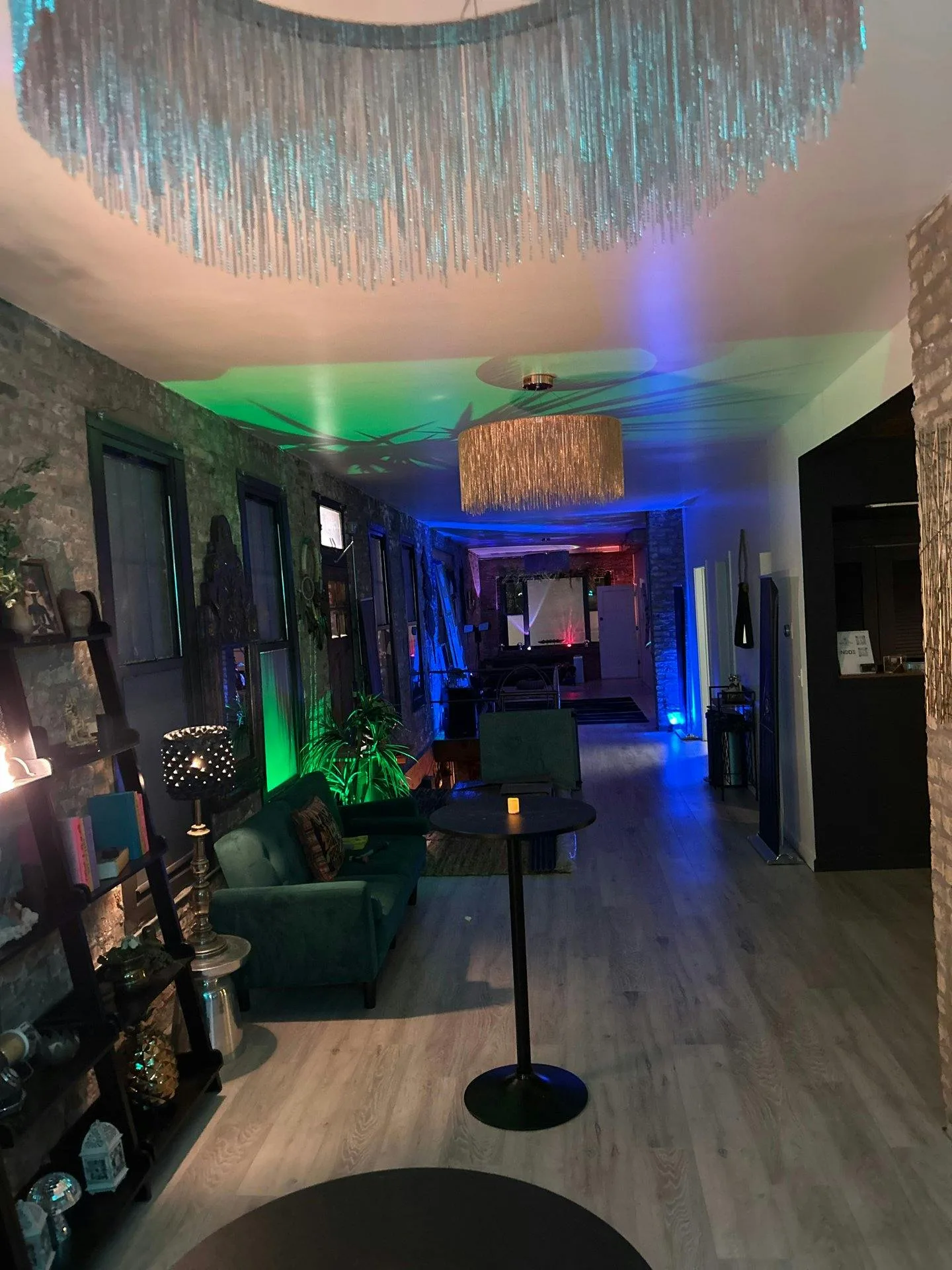 Versatile 279 sqm Creative Venue in Chicago — 3