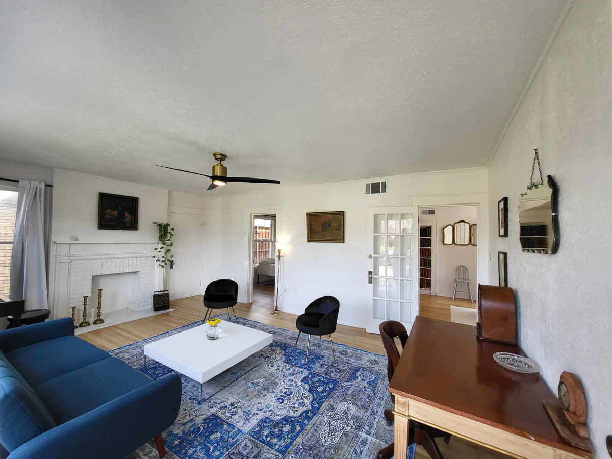 Versatile 3,300 sqft Event and Retail Space, 307 sqm, retail activation, pop-up rental in Dallas