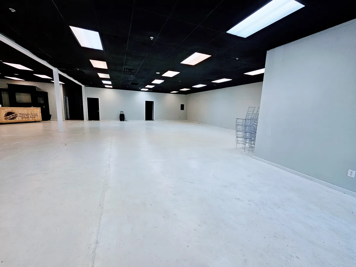 Versatile 3,600 Sq Ft Event Space in Arden Area, 279 sqm, pop up store in Sacramento