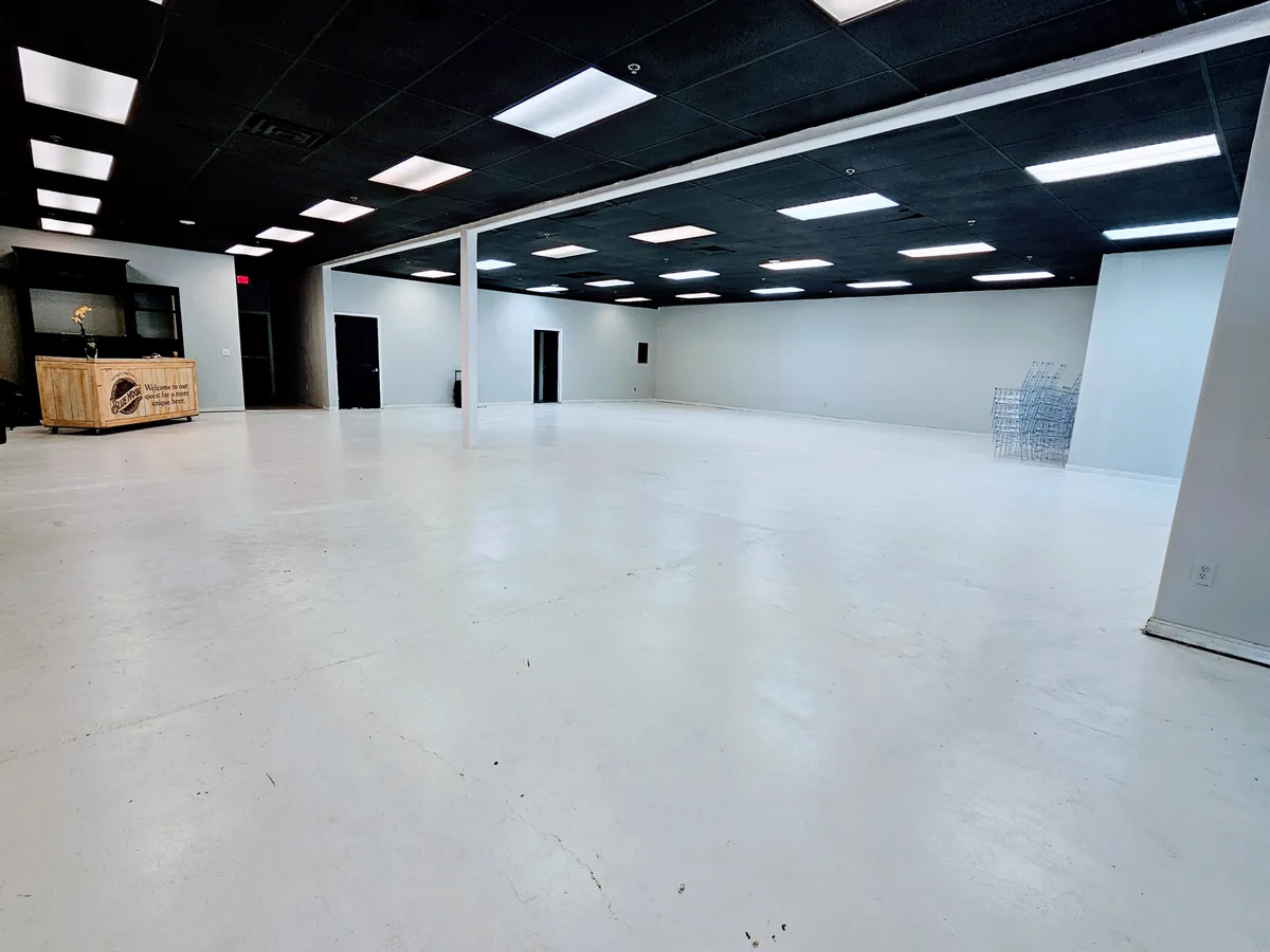 Versatile 3,600 Sq Ft Event Space in Arden Area, 279 sqm, pop up store in Sacramento, interior view