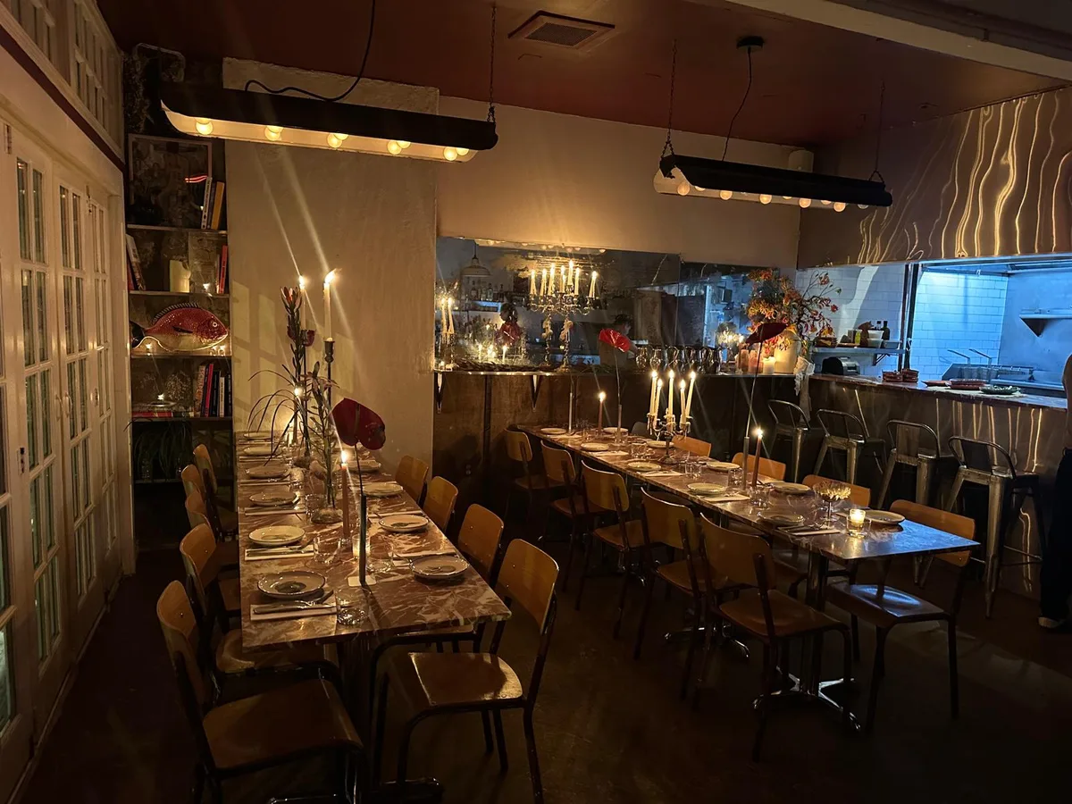 Versatile 300 sq ft Event Studio with Kitchen, 28 sqm, brand activation, pop-up rental in New York, third interior view