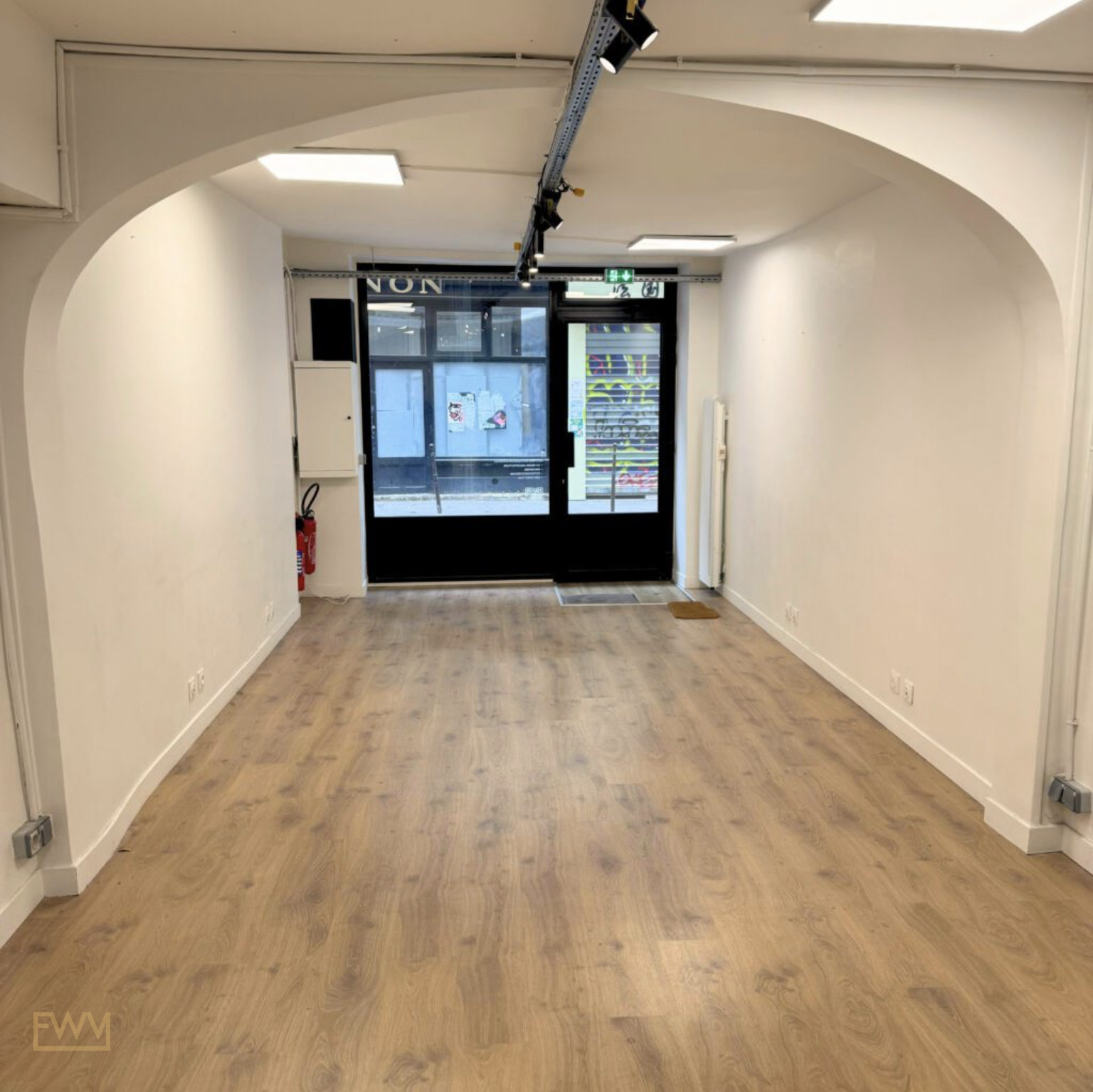Versatile 35 m² Space in the Marais for Events, pop up store in Paris