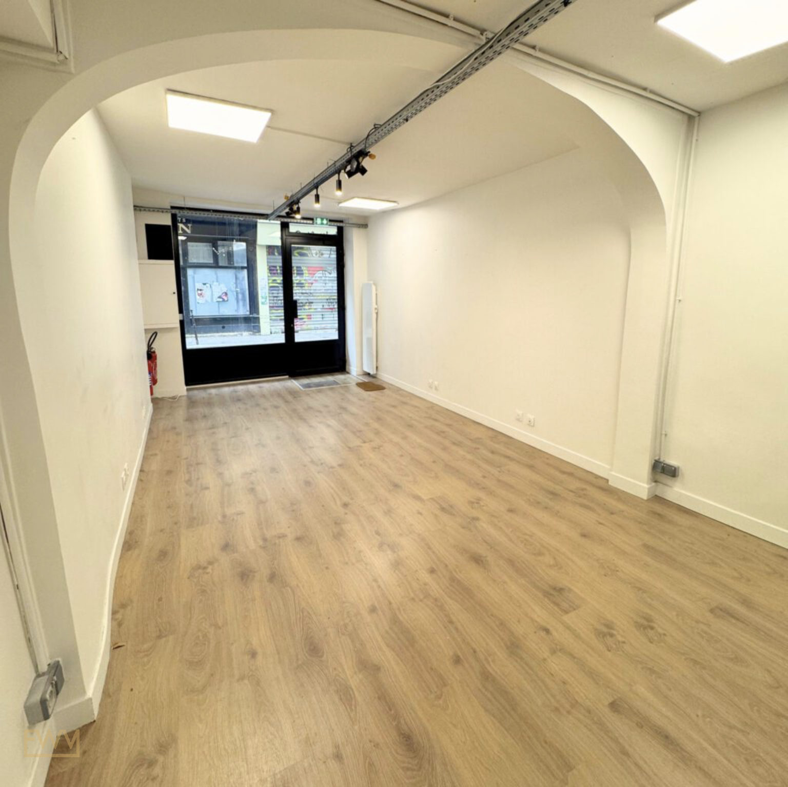 Versatile 35 m² Space in the Marais for Events, pop up store in Paris, interior view