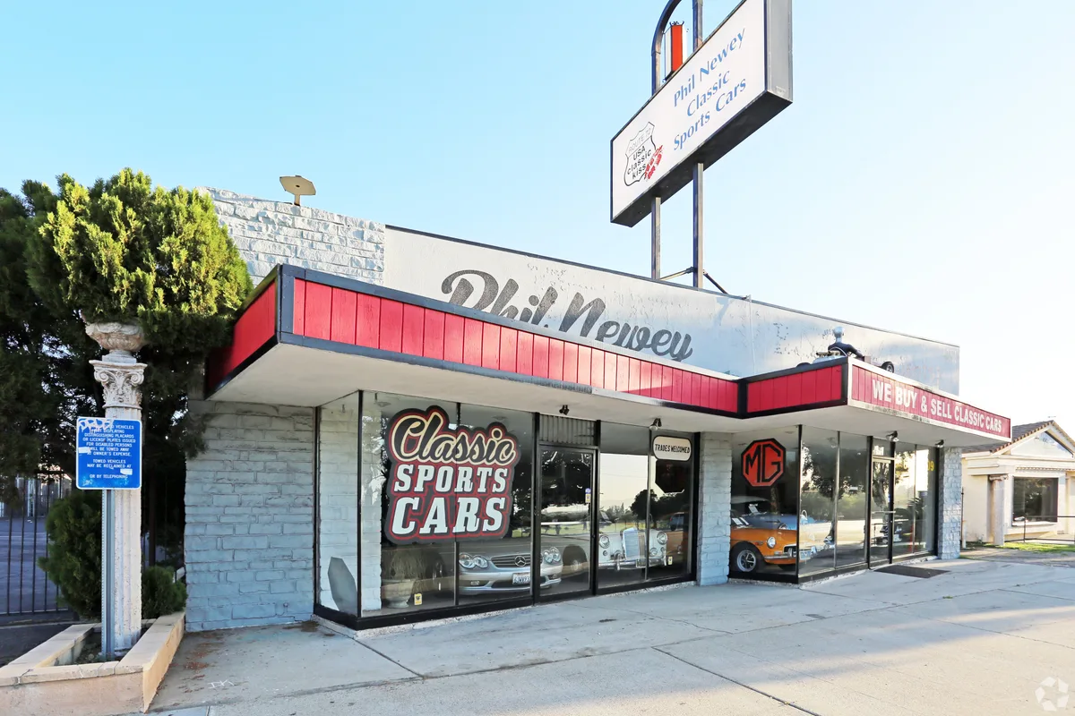Versatile 4,000 SF Warehouse Space Ideal for Storage and Events, 372 sqm, pop up store in La Habra