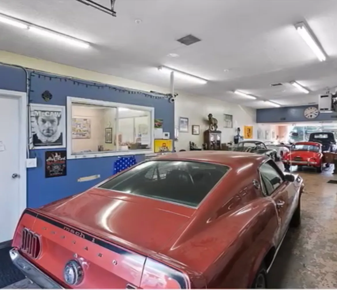 Versatile 4,000 SF Warehouse Space Ideal for Storage and Events, 372 sqm, pop up store in La Habra, second interior view