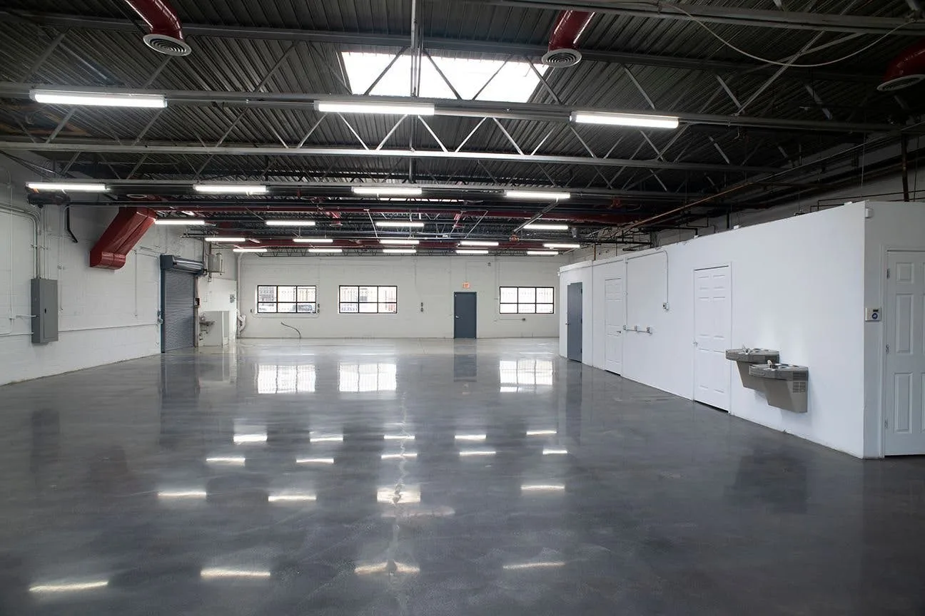 Versatile 4,100 Square Foot Industrial Space in Chicago