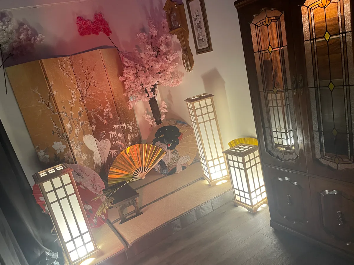 Versatile 4-Set Private Studio for Creative Shoots, 84 sqm, photo shoot, pop-up rental in Toronto