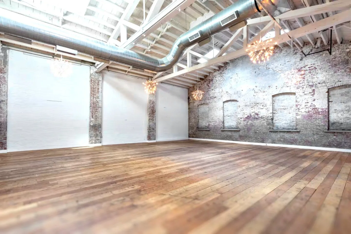 Versatile 409 sqm Loft Space in Brooklyn — 2