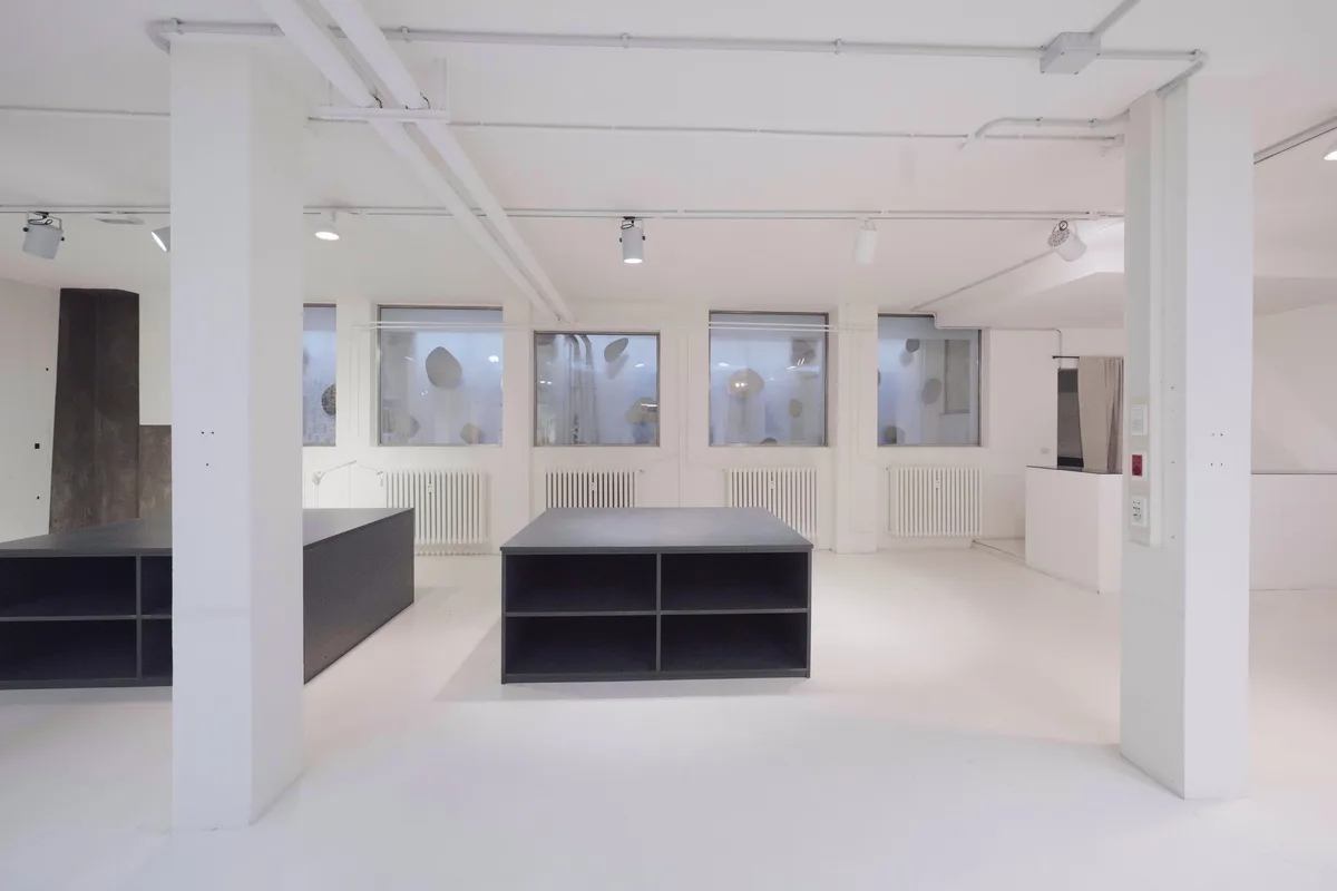Versatile 450 m² Commercial Space with Showroom Potential, pop up store in Milano, second interior view