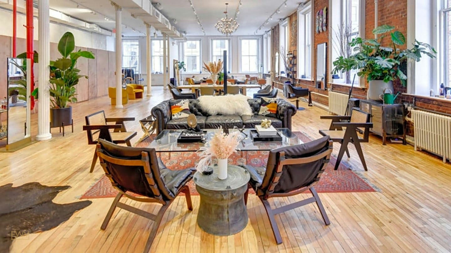 Versatile 465 sqm Loft on Greenwich Street, New York, pop up store