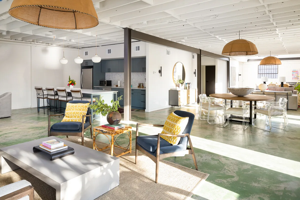 Versatile 5,995 sq. ft. Event Venue with Rooftop Deck, 557 sqm, workshop, pop-up rental in Atlanta
