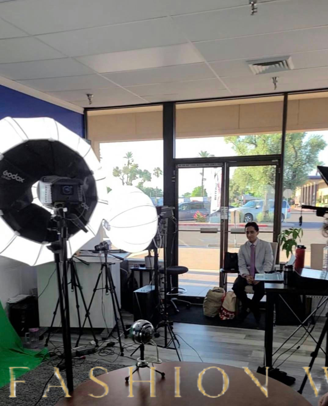 Versatile 500 sq ft TV Studio in Sun City, 47 sqm, photo shoot, pop-up rental, interior view