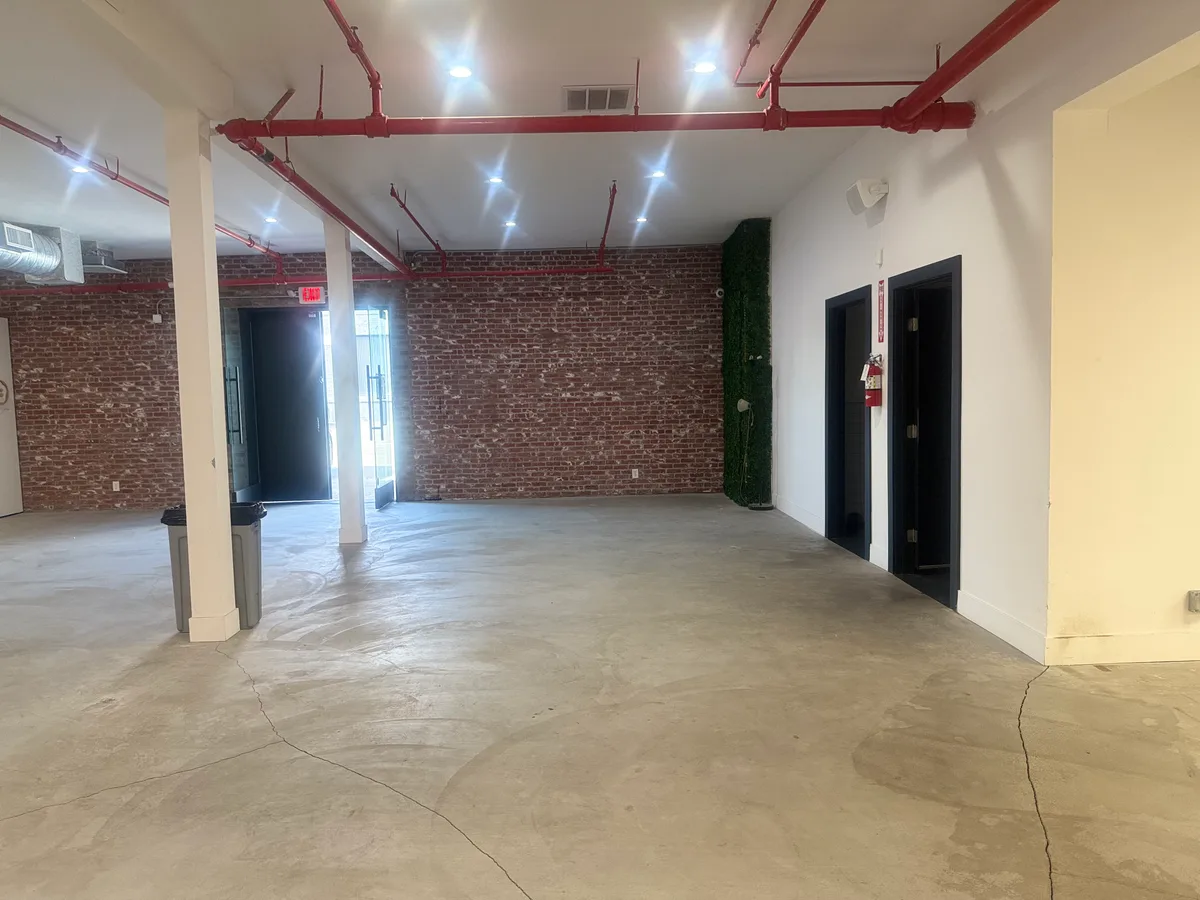 Versatile 6,000 Sq Ft Event Space in DTLA Arts District, 557 sqm, pop up store in Los Angeles, third interior view