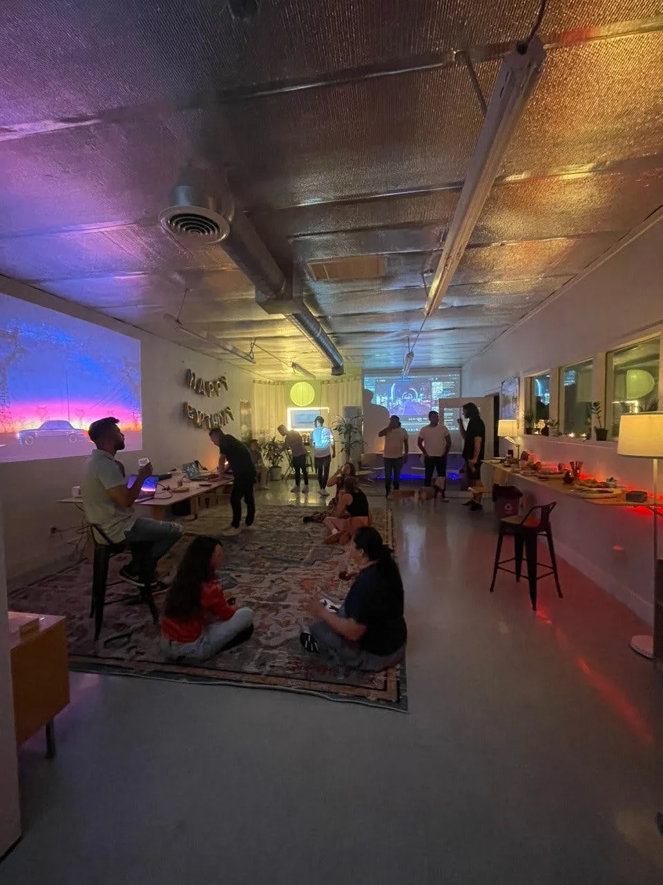 Versatile 600 Sq Ft Commercial Studio in Los Angeles — 5