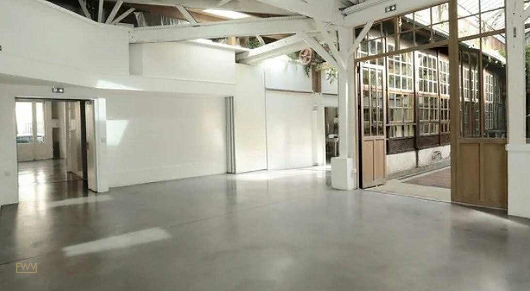 Versatile 600 sqm Industrial Space in Paris 11th, pop up store