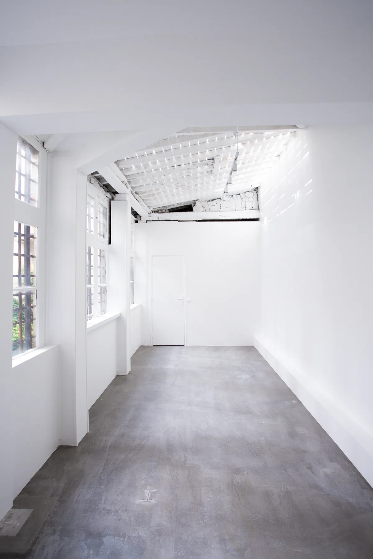 Versatile 65 m² Event Space near Place des Vosges, pop up store in Paris, additional interior view