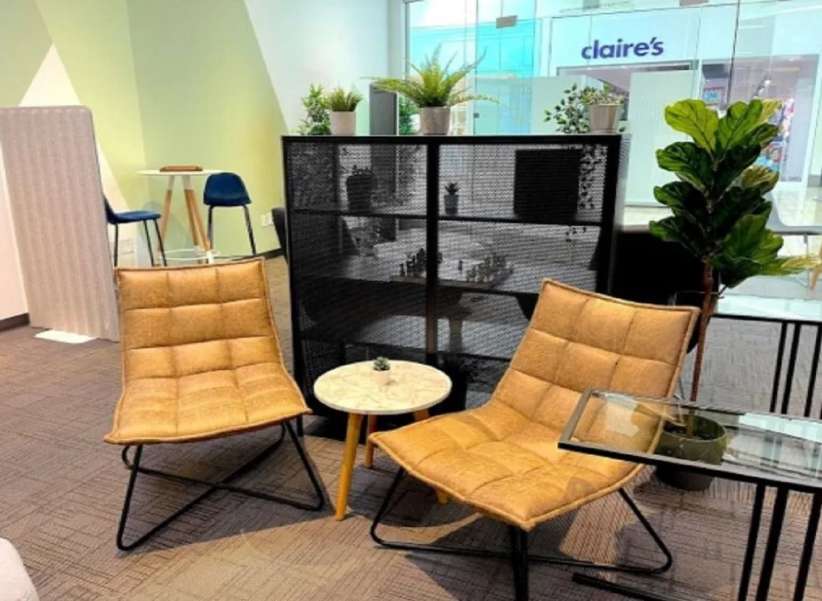 Versatile 65-Person Conference Space in Oakridge Mall, 232 sqm, corporate event, pop-up rental in San Jose, interior view