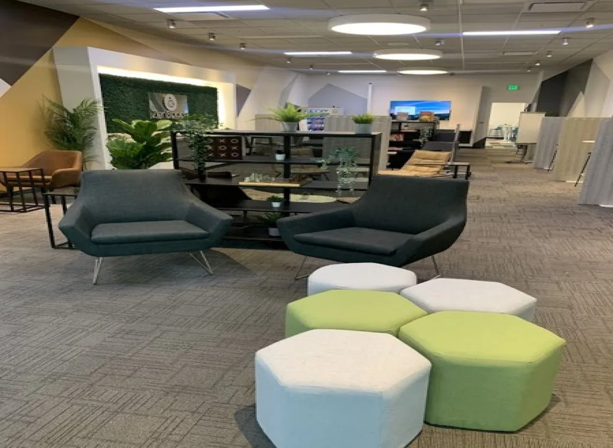 Versatile 65-Person Conference Space in Oakridge Mall, 232 sqm, corporate event, pop-up rental in San Jose, third interior v…
