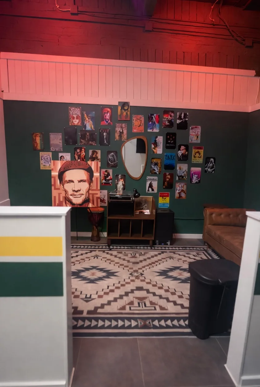 Versatile 7,000 Sq Ft Creative Venue with Music Studio, 650 sqm, content creation, pop-up rental in Seattle, third interior…