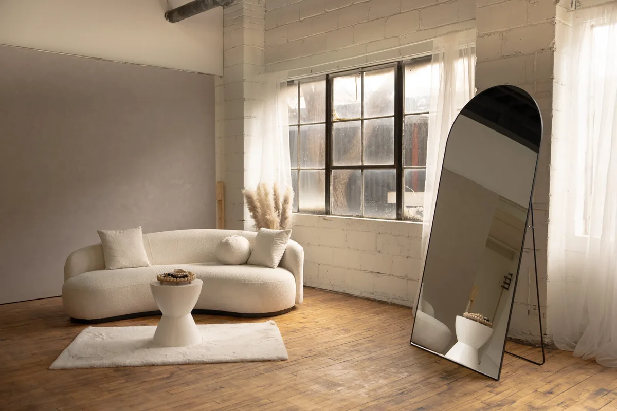 Versatile 720 sqft Studio for Creative Productions, 67 sqm, photo shoot, pop-up rental in Toronto, additional interior view