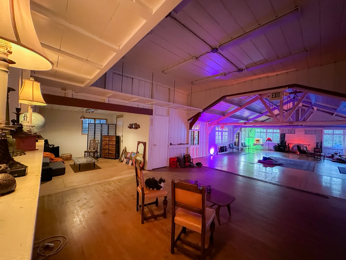 Versatile 7500 sq ft Venue for Events and Productions, 390 sqm, photo shoot, pop-up rental in Los Angeles, third interior vi…