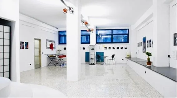 Versatile 80 sqm Showroom and Gallery in Navigli, Milan — 2