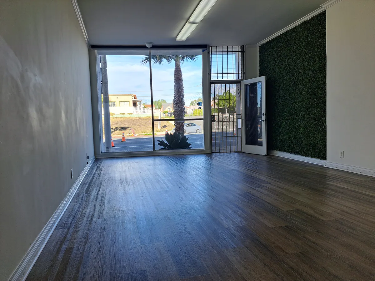 Versatile 820 sqft Studio for Creative Projects, 76 sqm, photo shoot, pop-up rental in Inglewood