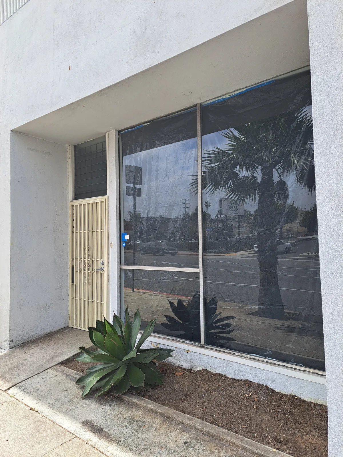 Versatile 820 sqft Studio for Creative Projects, 76 sqm, photo shoot, pop-up rental in Inglewood, interior view
