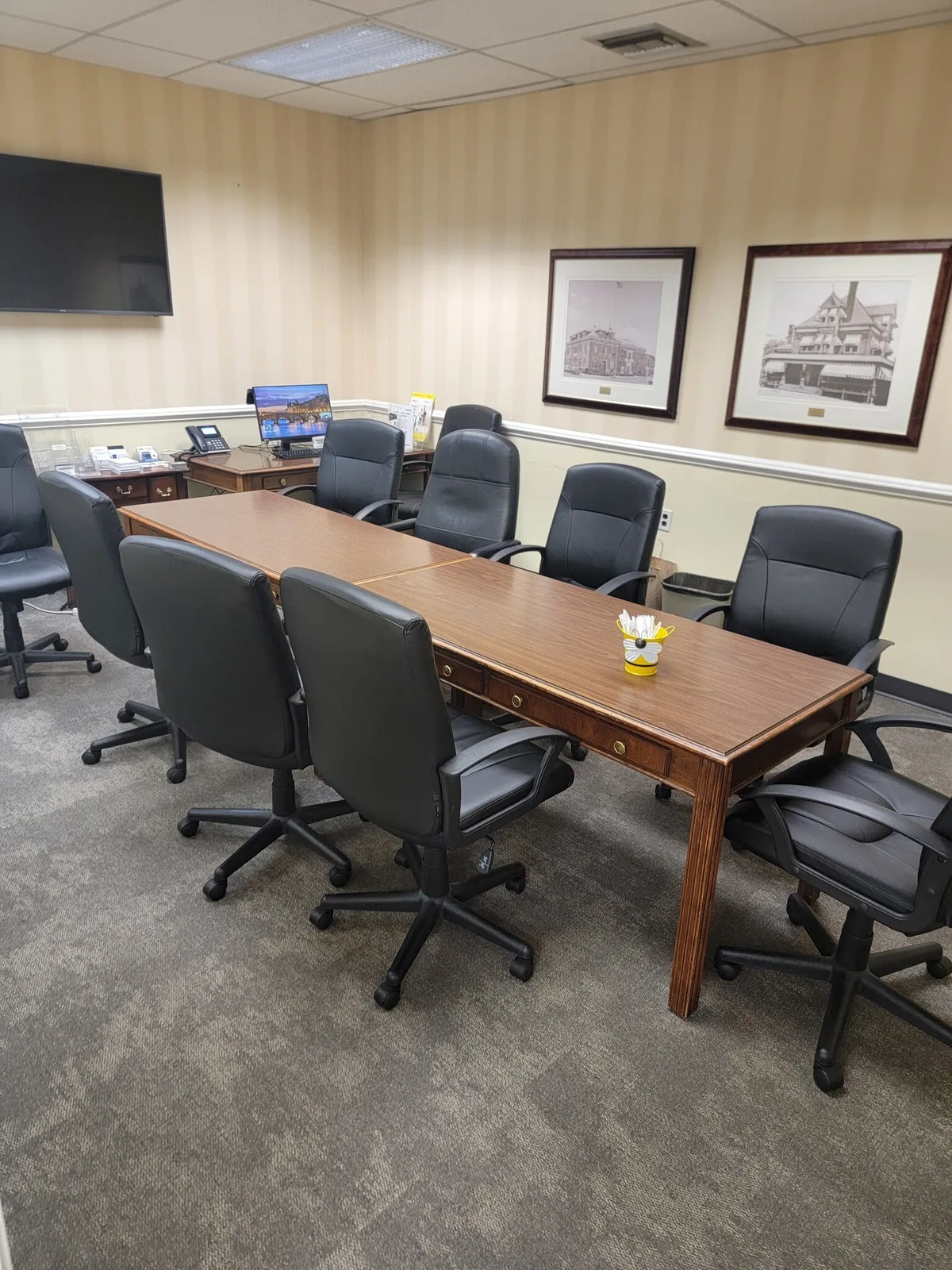 Versatile 9,000 Sq. Ft. Office Space with Ample Parking, 836 sqm, corporate event, pop-up rental in Clifton